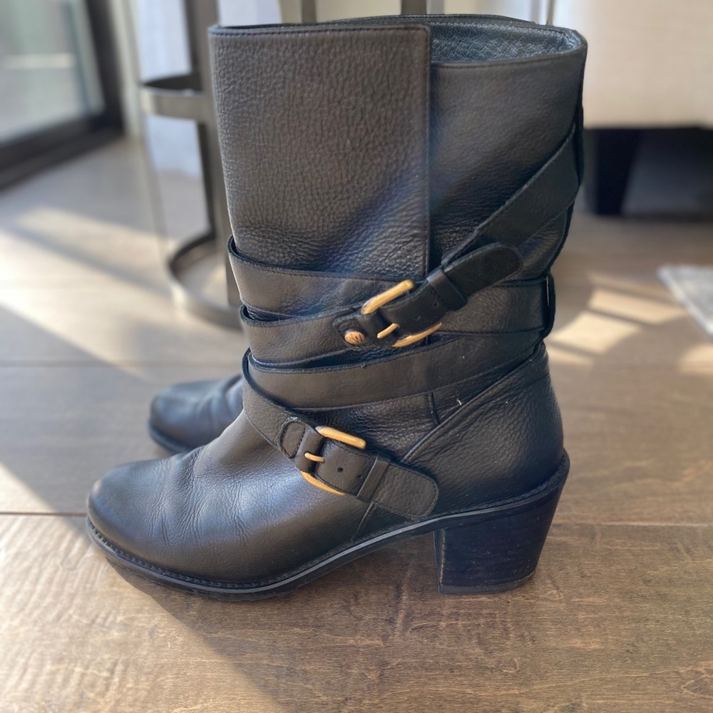 Stuart Weitzman Chunky Heel Boot Blk